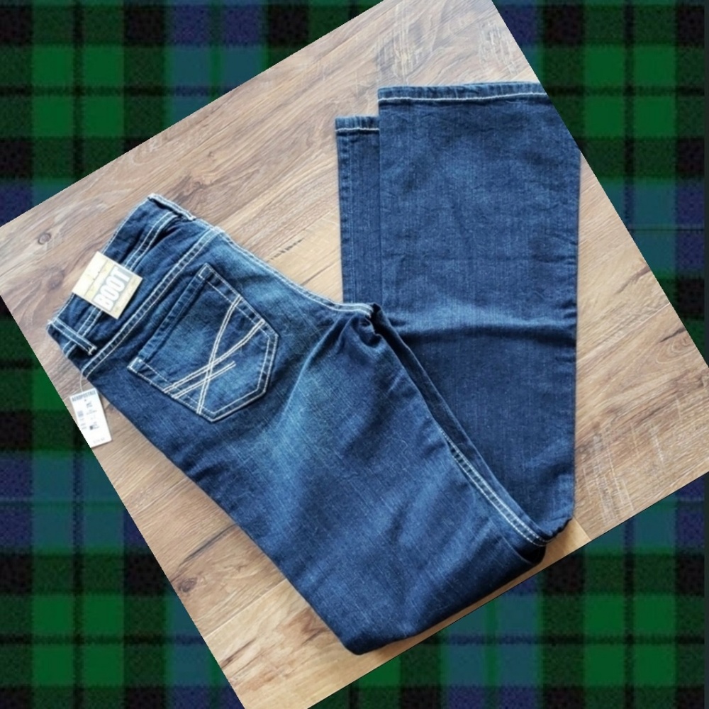 NWT🏷Aeropostale Chelsea Bootcut Jeans